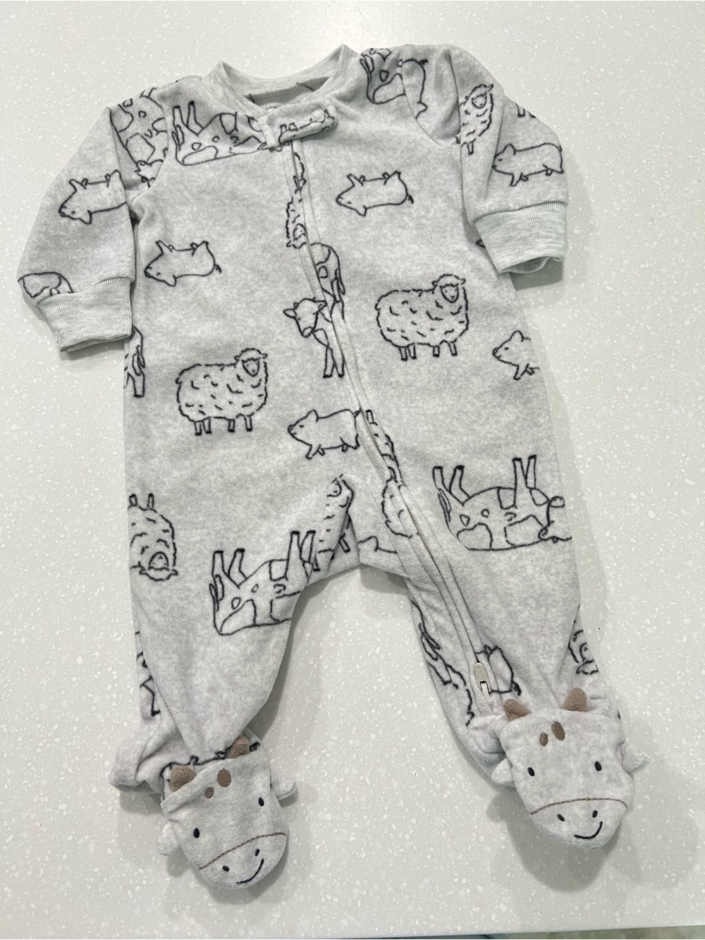 Carter’s Fleece Footed Sleeper 0-3m